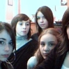 Lucile,,Anaïs,,Iliana,,Mélissandre,,Emma