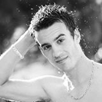 alex t