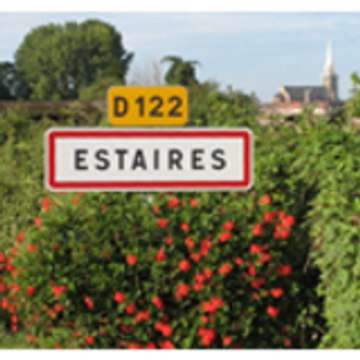 Estaires