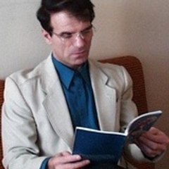 Том Петков