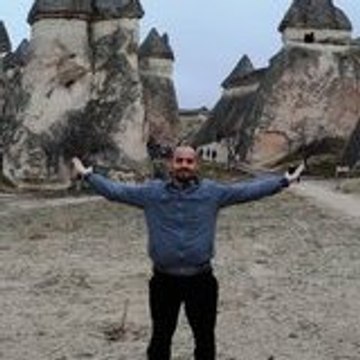 Tolga Özer