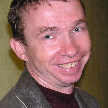 Олег Антонов