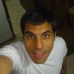 Valmore León