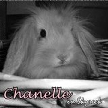 Chanelle Pinou