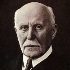 Maréchal, nous voilà !