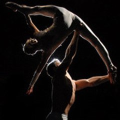 PI Acrobats - Pawel & Izabela - Acrobatic Duo
