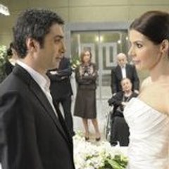 Ebru-Polat