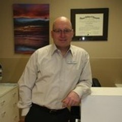 Dr. Paul Damlo