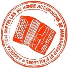 Bretelles du Monde, Accordéons de Madagascar et d