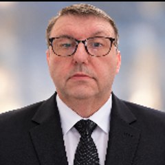 Yves  Mech
