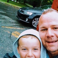 Me & Mini-Me...   on DaillyMotion