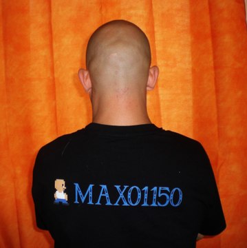 max01150