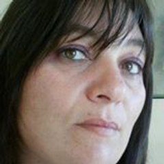 Evelyne Cour