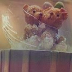 Nakhrewali Ek Lekhak