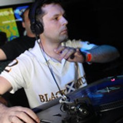 DJ OniKs