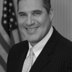 Michael Wildes Esq