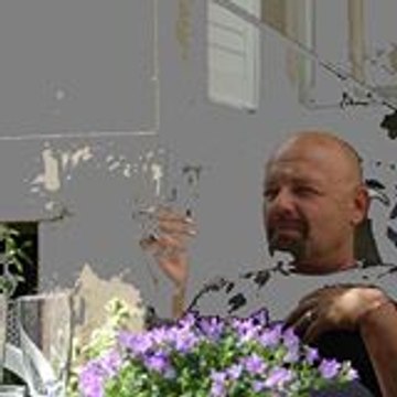 Burkhard Henze
