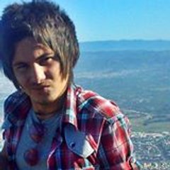 ALy AYaz