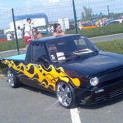 julian77680