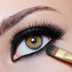 BLACK EYES