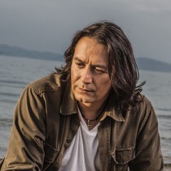 Yannis Kotsiras official Dailymotion info channel