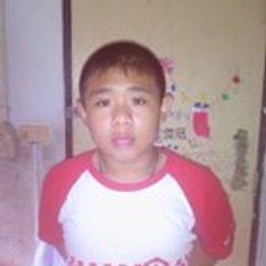 ปวีณ แซ่ตั้ง