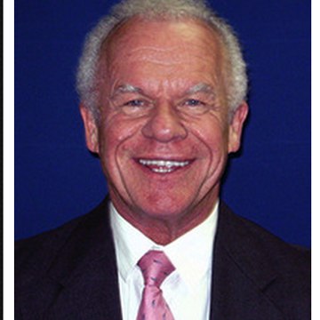 Dr. Peter Hellwig, DDS