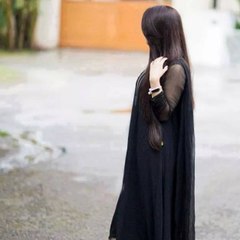 ayesha naaz