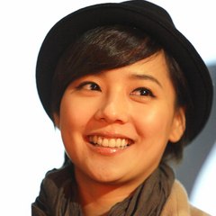 Hillary yoo jin kim.