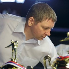 Александр Маценков