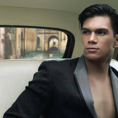 Zeus Collins