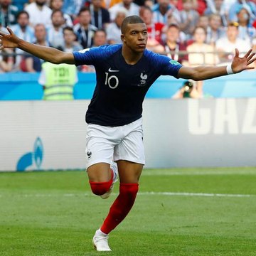 FOOTBALL 2018