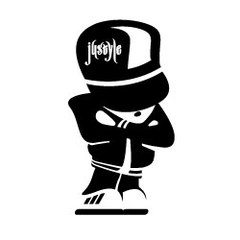 ENTERTAINMENT HUB 01