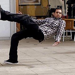 DYNAMO MAGICIAN