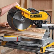 Bestcompoundmitersaw