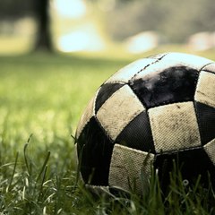 Futbol Topu İzle