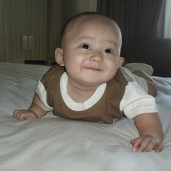 DeDe Film