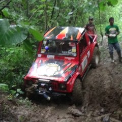 ATJ 4x4 Team Merah Putih Bandung