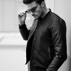 Jhon Thomas