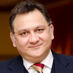 Dr.Nauman Niaz