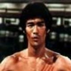 BruceLee90