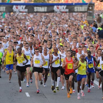 Maraton Moments