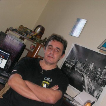 Claude Leghouchi