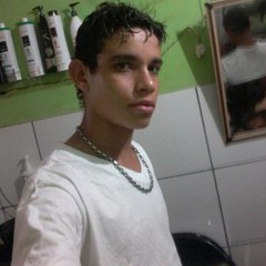 Haerviu Everett15
