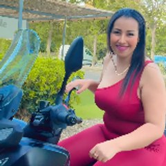 Hala stif