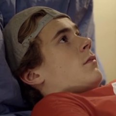 SKAM