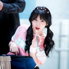 Alook Zhou