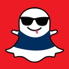 Celebrity Snaps
