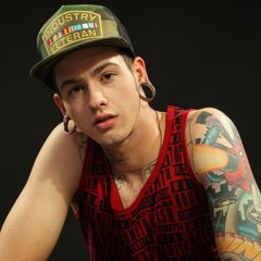 Travis Mills