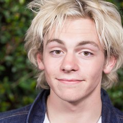 Ross Lynch